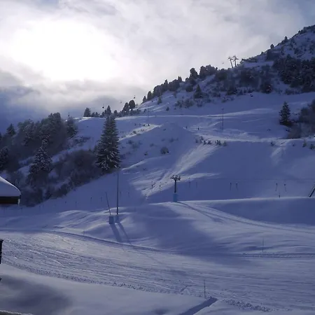 A Avec Balcon Et Acces Direct Aux Pistes - Fr-1-355-36 *
